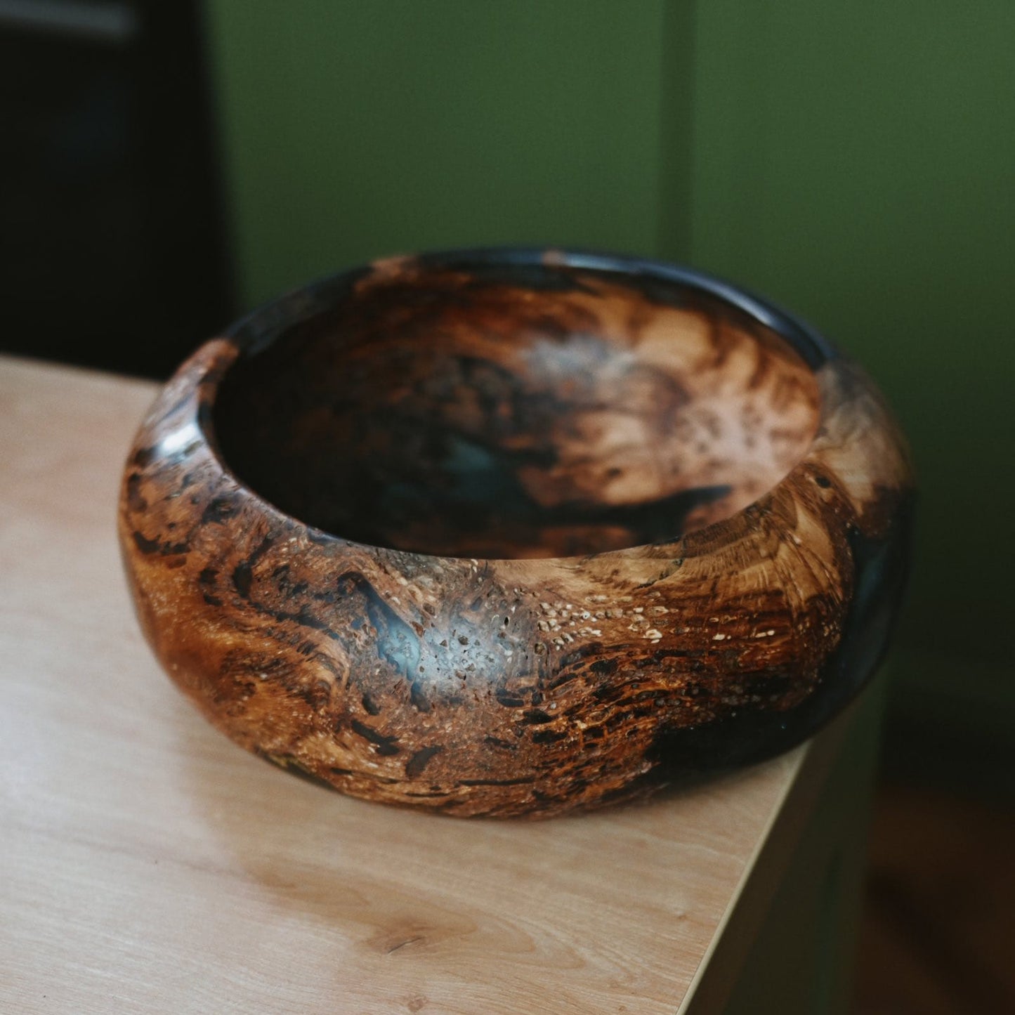 Handmade Oak Epoxy Exclusive - Deep Blue Design by Timberflow