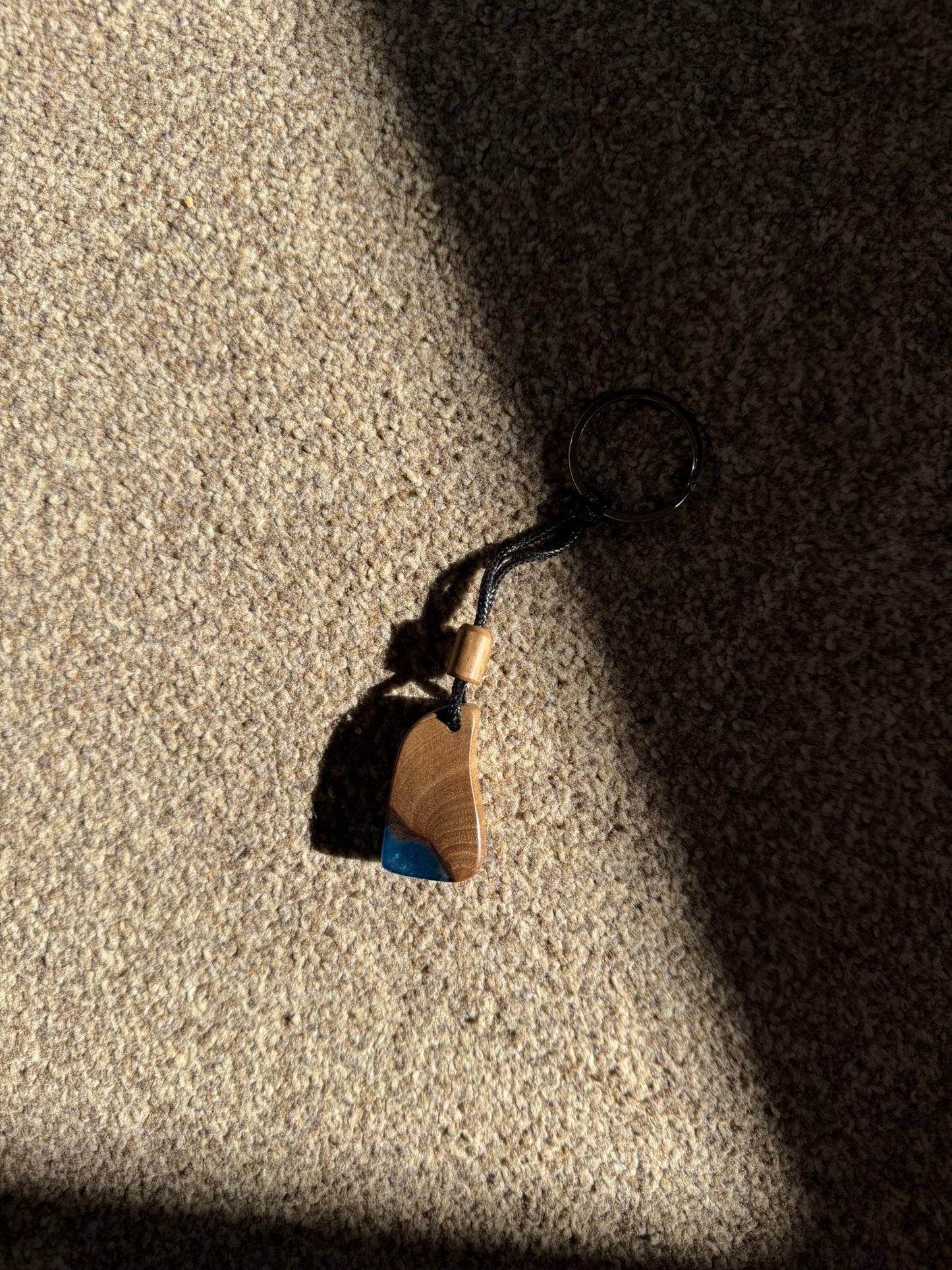 Handmade Epoxy Keyring - Blue Corner Design by Timberflow