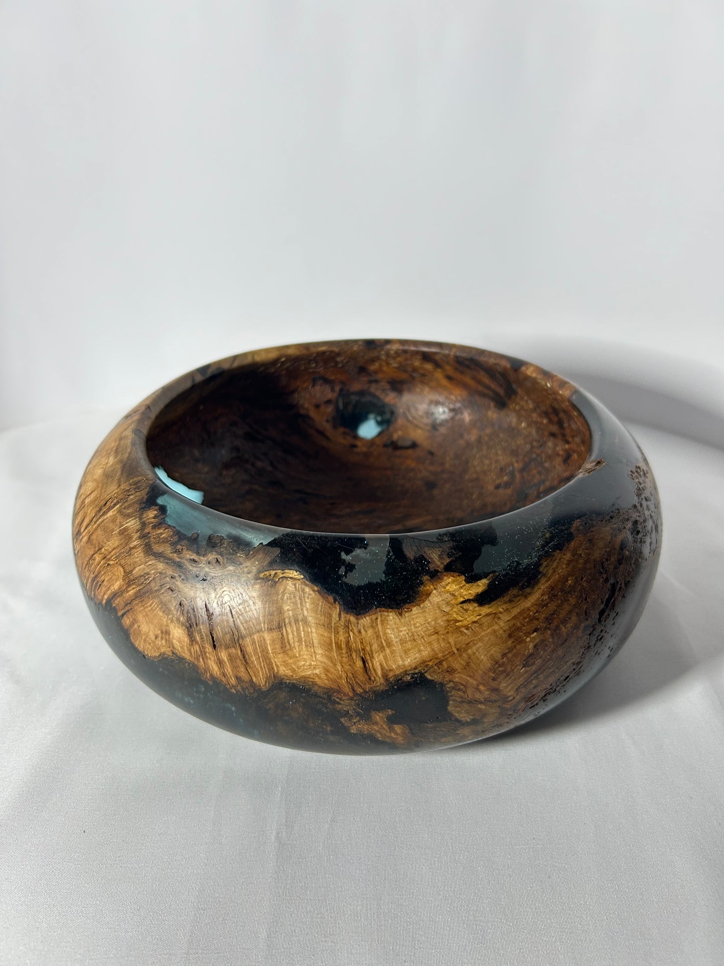 Handmade Oak Epoxy Exclusive - Deep Blue Design by Timberflow