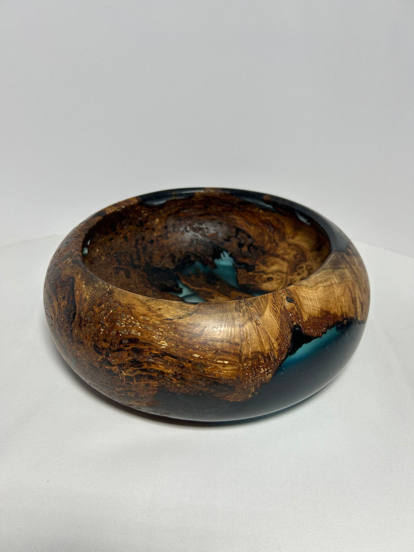 Handmade Oak Epoxy Exclusive - Deep Blue Design by Timberflow